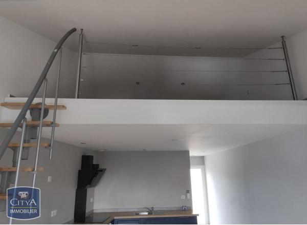 Appartement à louer 1 pièce 28m²