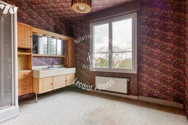 Maison familiale avec jardin, proche gare de Louveciennes