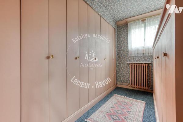 Maison familiale avec jardin, proche gare de Louveciennes