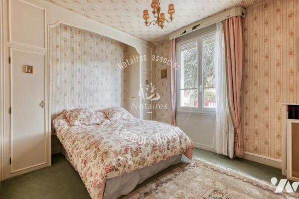 Maison familiale avec jardin, proche gare de Louveciennes