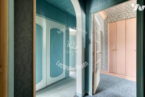 Maison familiale avec jardin, proche gare de Louveciennes