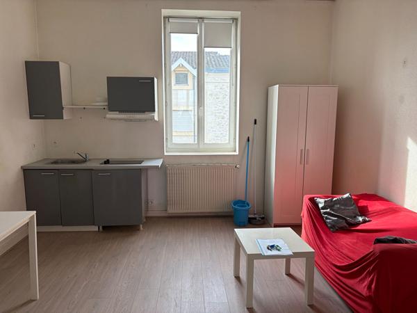 T2 meublé au coeur du centre-ville de Bassens  - Charges et Wi-Fi inclus !