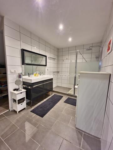 Maison contemporaine de 220 m²