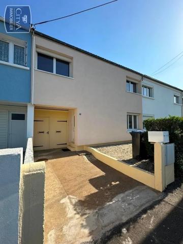 Maison à louer 4 pièces 64.68m²