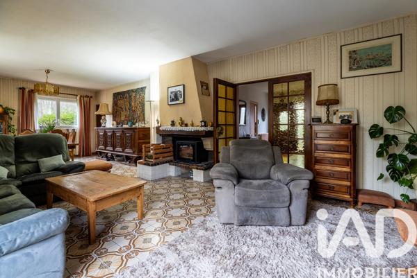 Maison à vendre 10 pièces 258 m² Osny