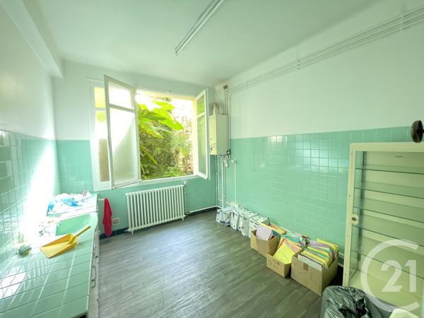 Immeuble à vendre  200,42 m2 DAX - 40