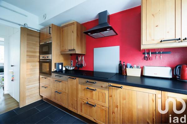 Appartement 4 pièces de 69 m² à Écully (69130)