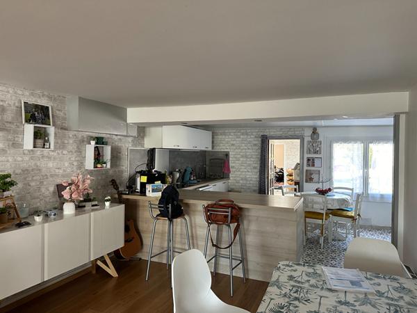 Maison proche centre ville de ROCHEFORT jardin garage 5 chambres