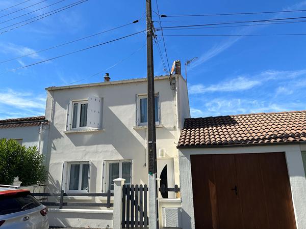 Maison proche centre ville de ROCHEFORT jardin garage 5 chambres