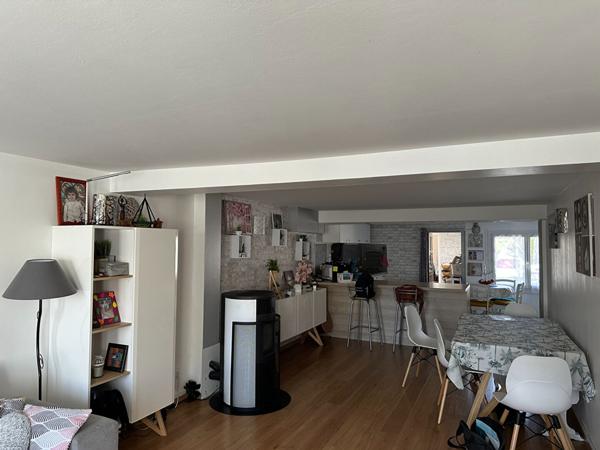 Maison proche centre ville de ROCHEFORT jardin garage 5 chambres