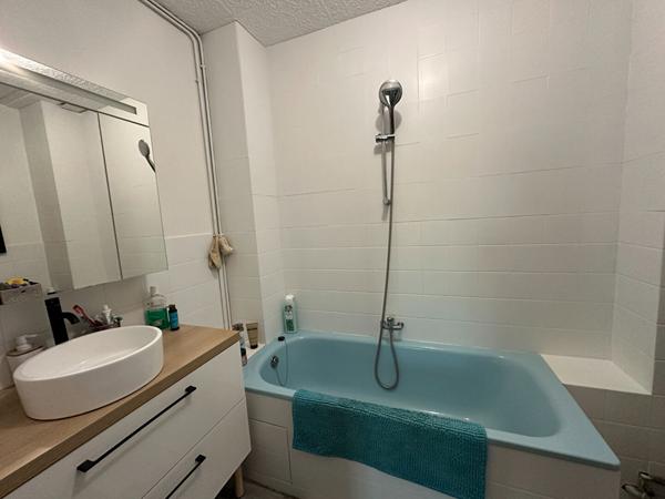 Maison proche centre ville de ROCHEFORT jardin garage 5 chambres