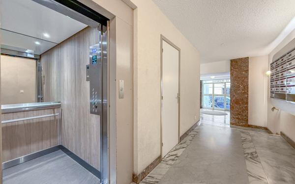 Appartement à vendre    4 pièces • 76,10 m2 Nice