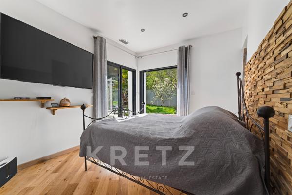 Domaine privé à 15 minutes de Béziers – Villa d’architecte et deux appartements indépendants
