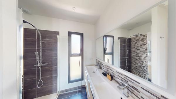 MAISON T6 CENTRE CASTELNAU-D'ESTRETEFONDS