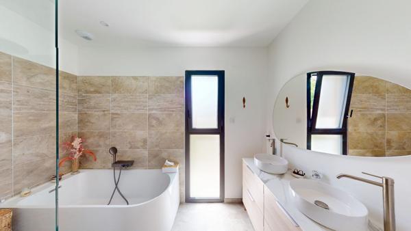 MAISON T6 CENTRE CASTELNAU-D'ESTRETEFONDS