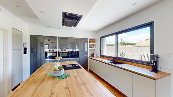 MAISON T6 CENTRE CASTELNAU-D'ESTRETEFONDS
