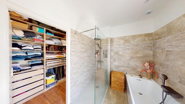 MAISON T6 CENTRE CASTELNAU-D'ESTRETEFONDS