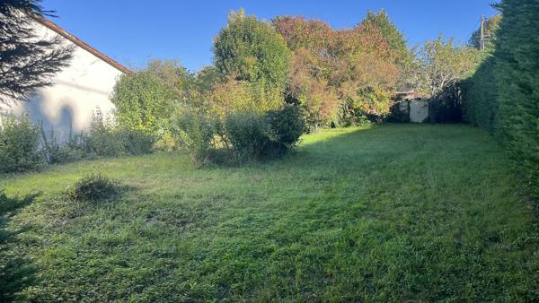 TERRAIN PLAT 465M²