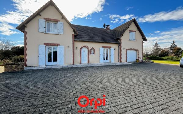 Maison à vendre    5 pièces •  Malicorne
