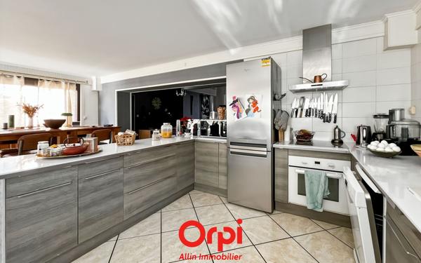 Maison à vendre    5 pièces •  Malicorne