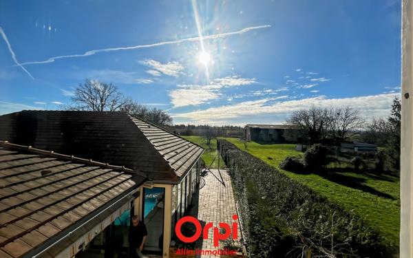 Maison à vendre    5 pièces •  Malicorne