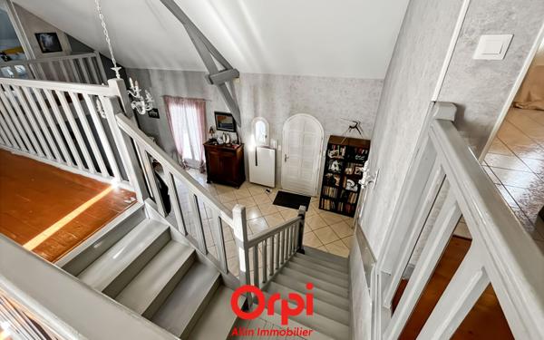 Maison à vendre    5 pièces •  Malicorne