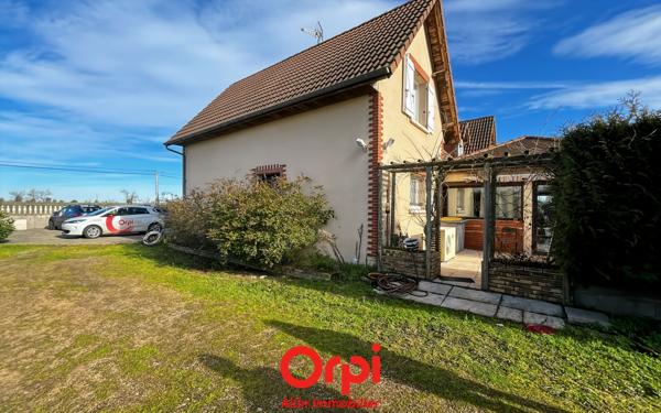 Maison à vendre    5 pièces •  Malicorne