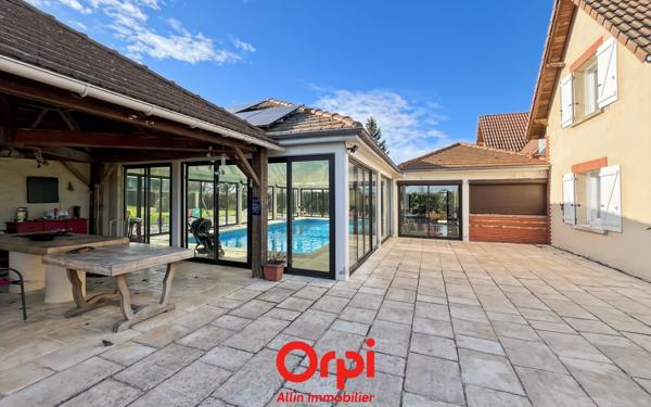 Maison à vendre    5 pièces •  Malicorne