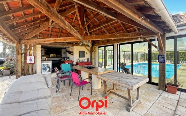 Maison à vendre    5 pièces •  Malicorne