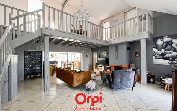 Maison à vendre    5 pièces •  Malicorne