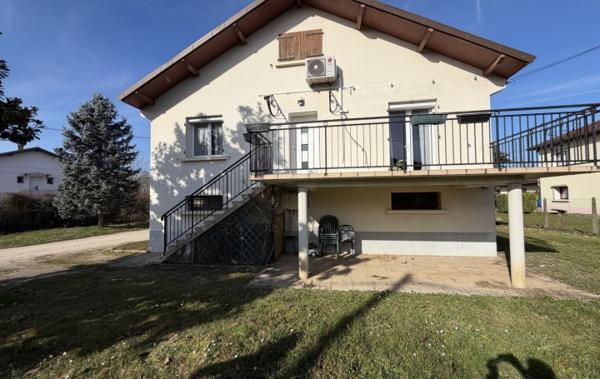 Vente Maison 90m² en bon état / 780m² de terrain rénové(e) Le pont-de-beauvoisin   