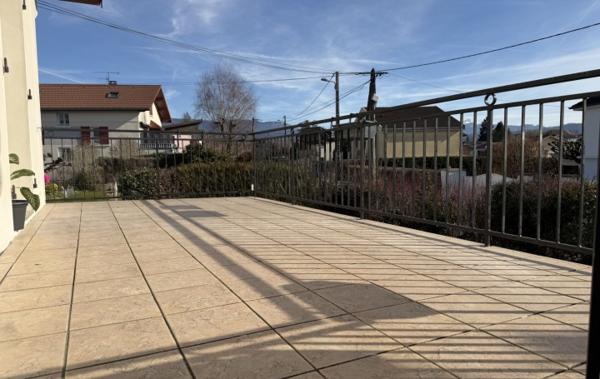 Vente Maison 90m² en bon état / 780m² de terrain rénové(e) Le pont-de-beauvoisin   