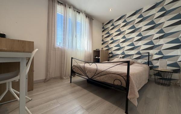 Vente Maison 90m² en bon état / 780m² de terrain rénové(e) Le pont-de-beauvoisin   