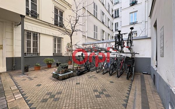 Appartement à vendre    2 pièces •  Paris 18