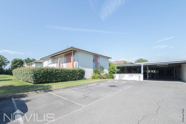 T2 en rez-de-jardin sécurisé et cloturé - résidence récente - Villeneuve-Tolosane (31270)