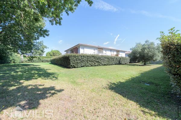 T2 en rez-de-jardin sécurisé et cloturé - résidence récente - Villeneuve-Tolosane (31270)