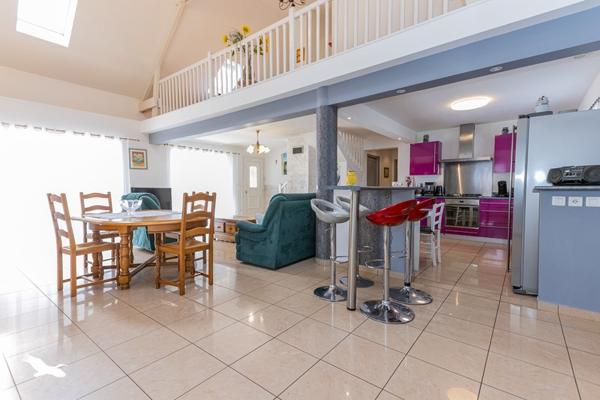 Maison à vendre |  Julos |  4 pièces | 140 m²