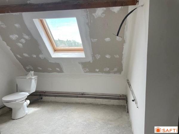 Maison en rénovation complète 127 m2 - 4 chambres - terrain 519 m2 lot avant