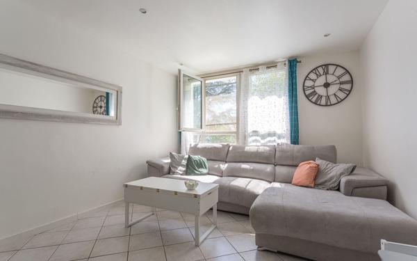 Appartement à vendre    3 pièces • 58,51 m2 Crosne