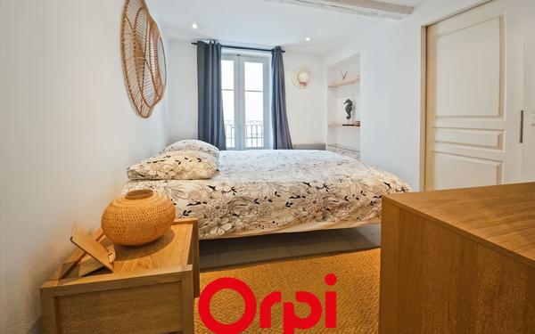 Appartement à vendre    2 pièces • 41 m2 Bandol