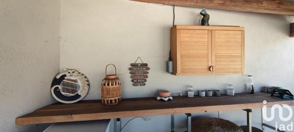 Appartement 4 pièces de 110 m² à Ollioules (83190)