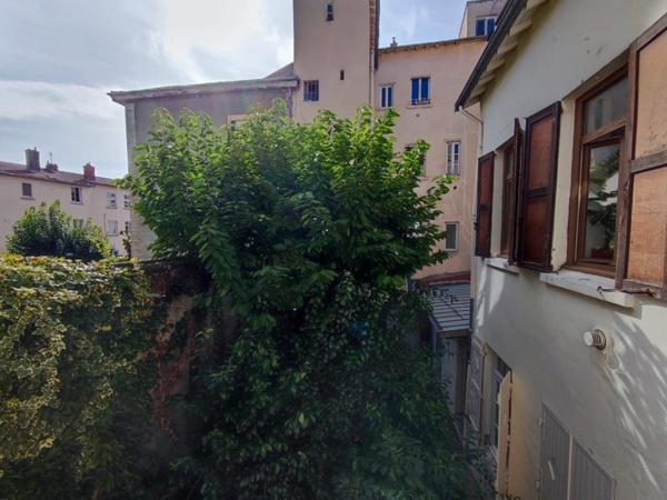 Appartement à vendre |  Lyon 01 |  2 pièces | 42,2 m²