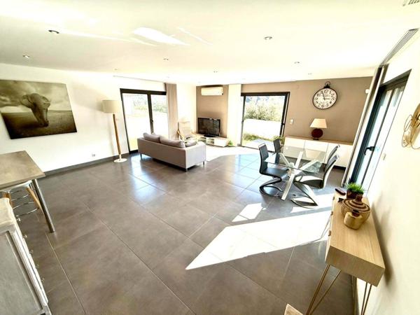 Villa T4 de 126 m² habitables sur parcelle de 425 m² Cases de Pene