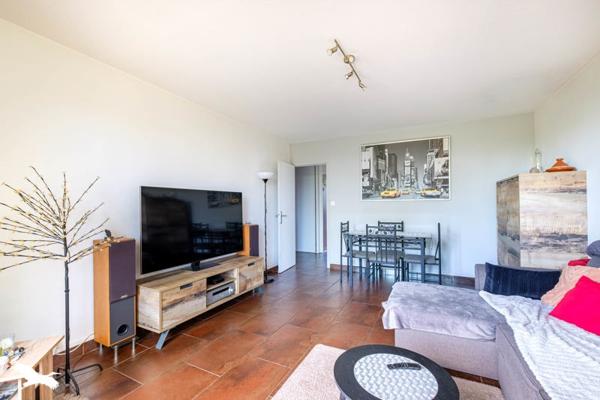 Appartement à vendre 199 900 € Irigny 3 p 66 m² DPE E
