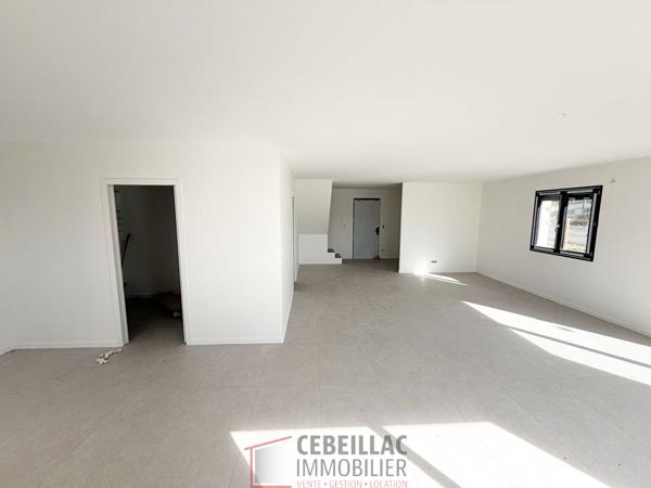 Maison 5 pièce(s) 4 chambre(s) 140 m²