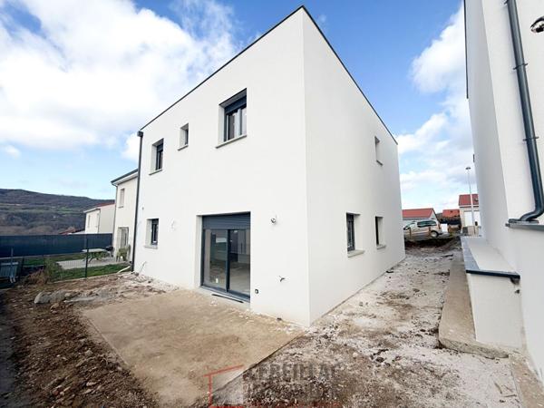 Maison 5 pièce(s) 4 chambre(s) 140 m²