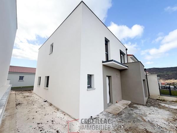 Maison 5 pièce(s) 4 chambre(s) 140 m²
