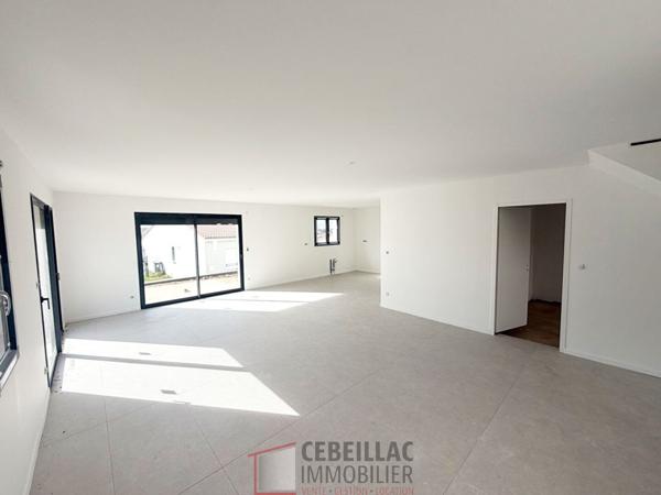 Maison 5 pièce(s) 4 chambre(s) 140 m²