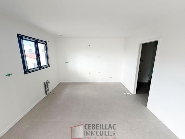 Maison 5 pièce(s) 4 chambre(s) 140 m²