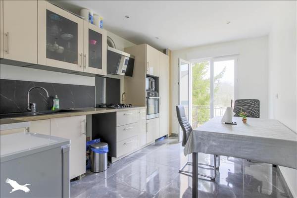 Maison à vendre |  Mantes-la-Ville |  6 pièces | 145 m²